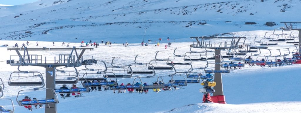  Tres beneficios de elegir Sierra Nevada para sus vacaciones de esquí.