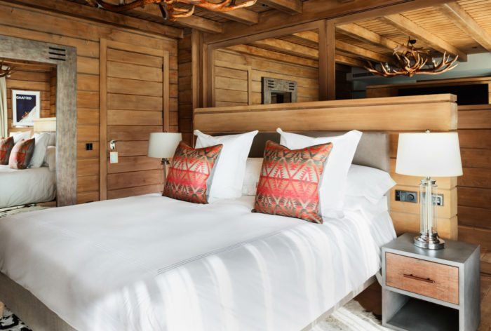 Deluxe Double Pool room in Granada luxury resort | El Lodge Hotel
