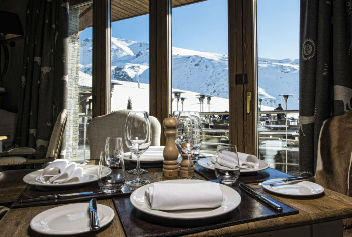 Best restaurant in Sierra Nevada | The Grill restaurant with stunning mountain views